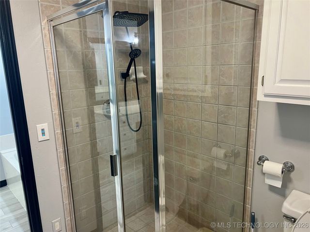 19950 W Hwy 33 Road, Sapulpa, OK 74066