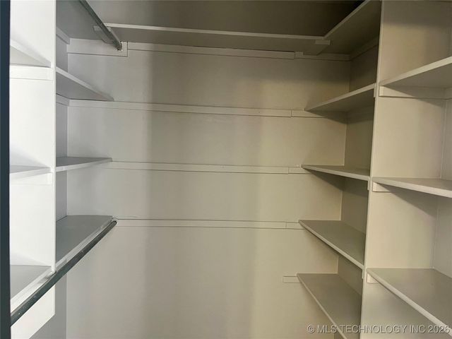 19950 W Hwy 33 Road, Sapulpa, OK 74066