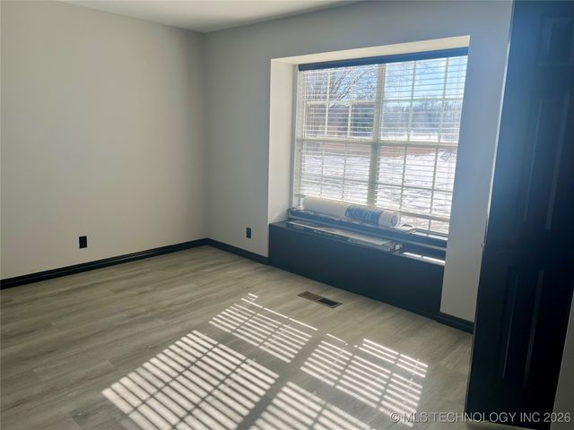 19950 W Hwy 33 Road, Sapulpa, OK 74066