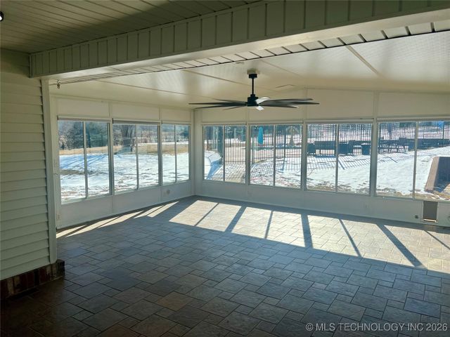 19950 W Hwy 33 Road, Sapulpa, OK 74066