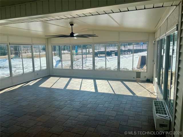 19950 W Hwy 33 Road, Sapulpa, OK 74066