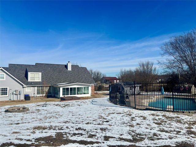 19950 W Hwy 33 Road, Sapulpa, OK 74066