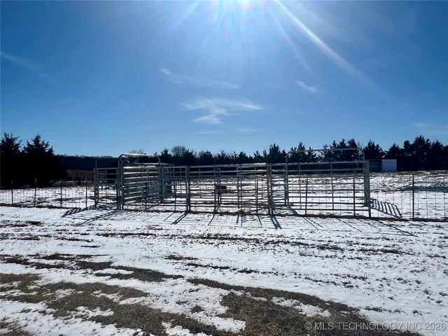 19950 W Hwy 33 Road, Sapulpa, OK 74066