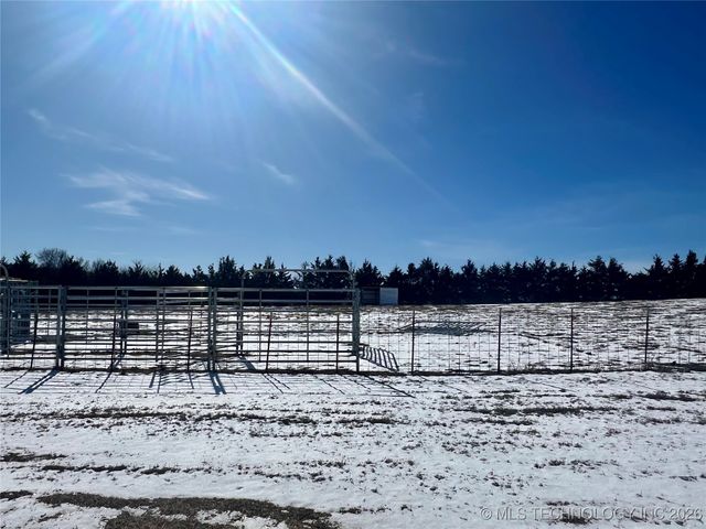 19950 W Hwy 33 Road, Sapulpa, OK 74066