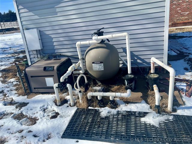 19950 W Hwy 33 Road, Sapulpa, OK 74066