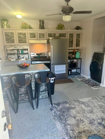 19950 W Hwy 33 Road, Sapulpa, OK 74066