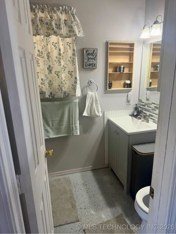 19950 W Hwy 33 Road, Sapulpa, OK 74066