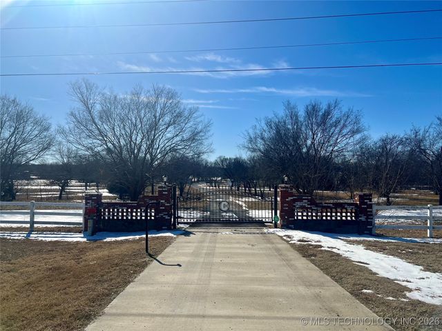 19950 W Hwy 33 Road, Sapulpa, OK 74066