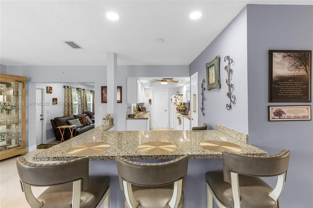 7185 E Tropical Way, Plantation, FL 33317