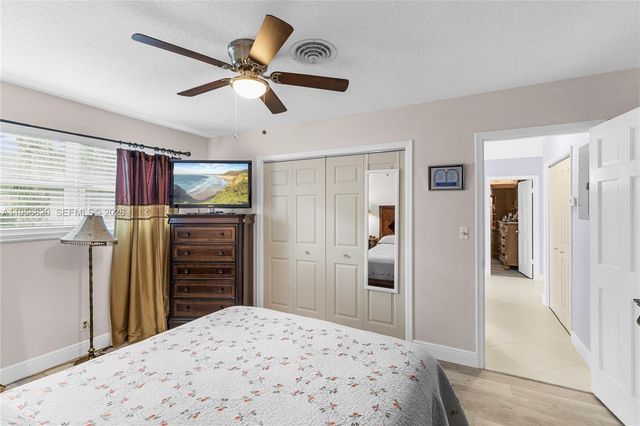 7185 E Tropical Way, Plantation, FL 33317