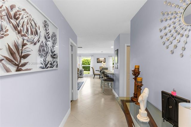 7185 E Tropical Way, Plantation, FL 33317