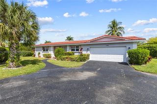 7185 E Tropical Way, Plantation, FL 33317