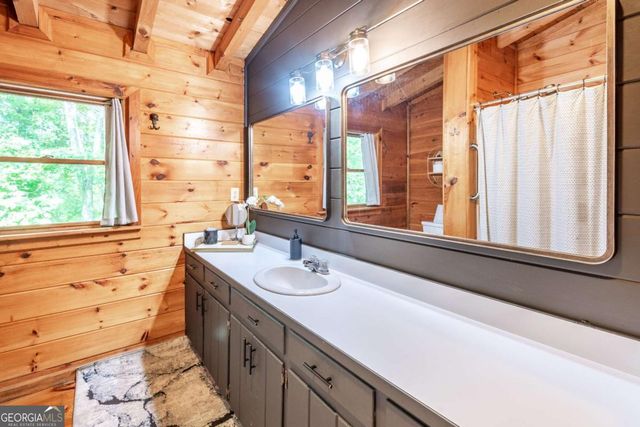30 Maxwell Lane 242, Blue Ridge, GA 30513