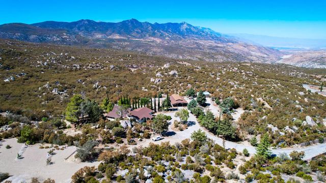 67079 Ribbonwood Drive, Mountain Center, CA 92561