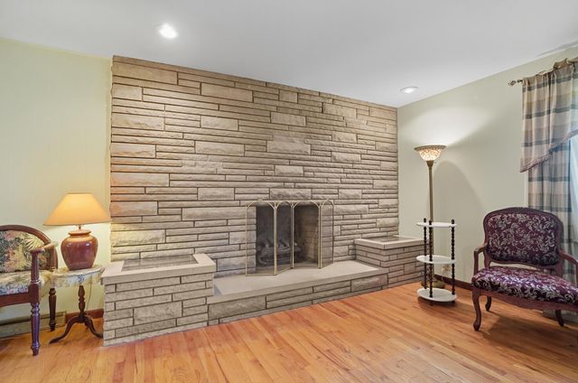 70 Riverside Drive, Galloway, OH 43119