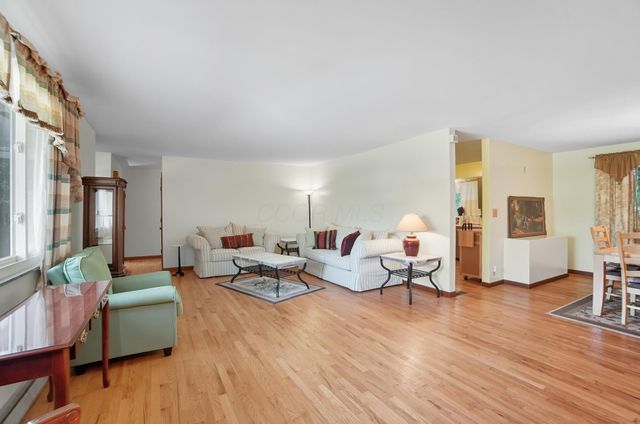 70 Riverside Drive, Galloway, OH 43119