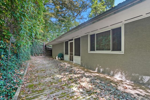 70 Riverside Drive, Galloway, OH 43119