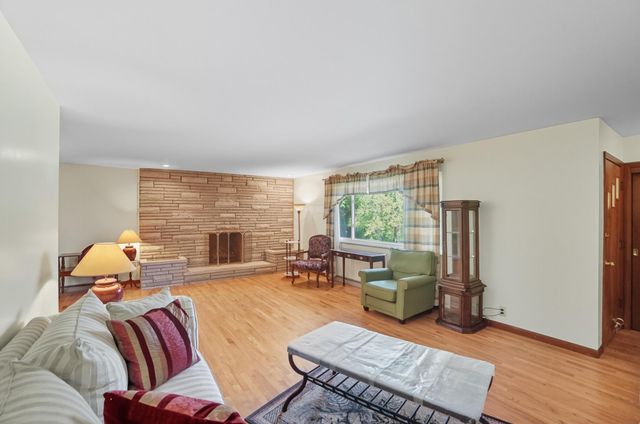 70 Riverside Drive, Galloway, OH 43119