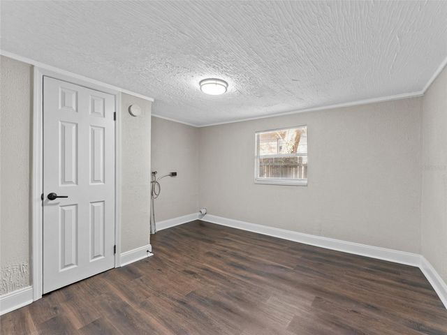 3622 E MOHAWK AVENUE, Tampa, FL 33610