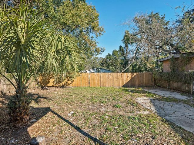 3622 E MOHAWK AVENUE, Tampa, FL 33610
