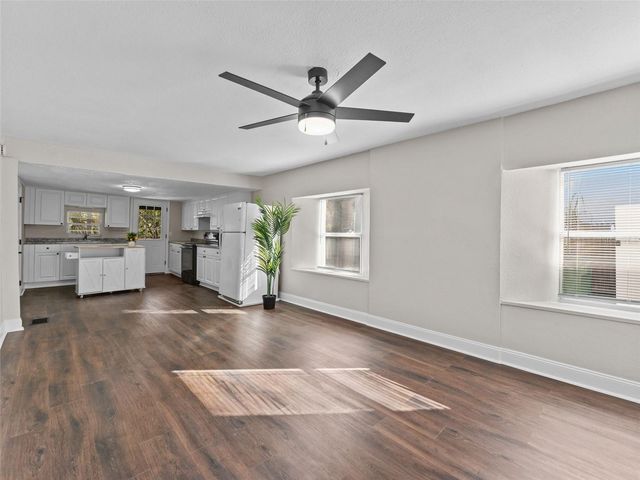 3622 E MOHAWK AVENUE, Tampa, FL 33610