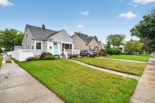 3188 Ellwood Avenue, Berkley, MI 48072