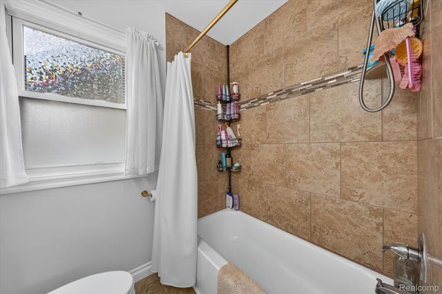 3188 Ellwood Avenue, Berkley, MI 48072