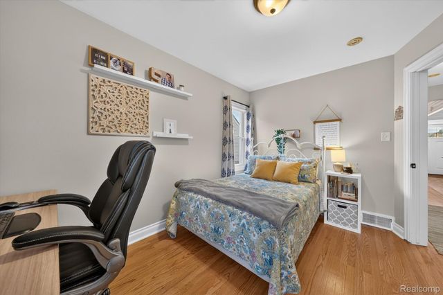 3188 Ellwood Avenue, Berkley, MI 48072