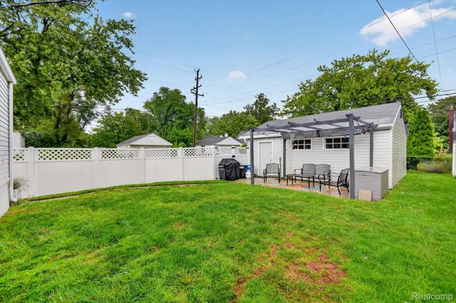 3188 Ellwood Avenue, Berkley, MI 48072