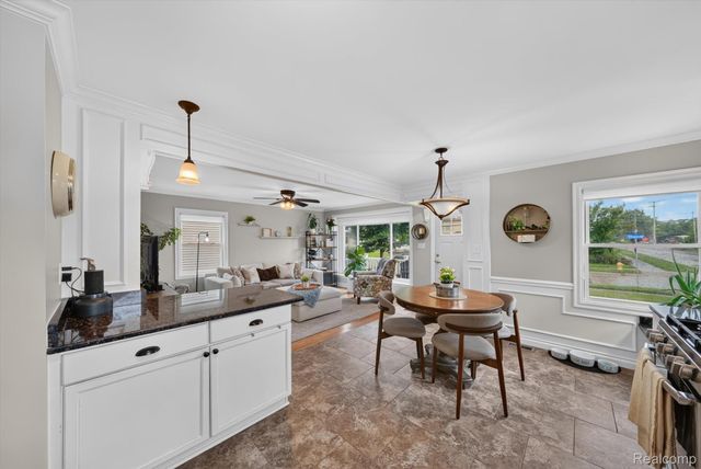 3188 Ellwood Avenue, Berkley, MI 48072