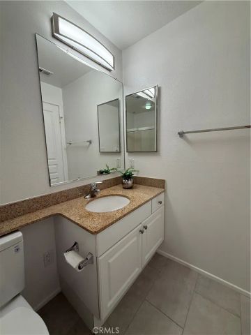 2250 Watermarke, Irvine, CA 92612