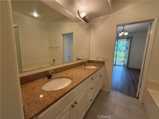 2250 Watermarke, Irvine, CA 92612