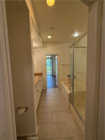 2250 Watermarke, Irvine, CA 92612