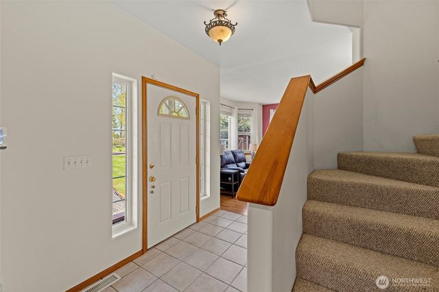 7037 Yukon Way, Ferndale, WA 98248