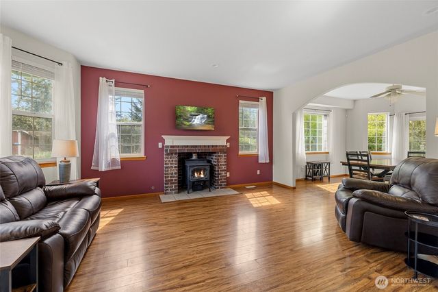 7037 Yukon Way, Ferndale, WA 98248