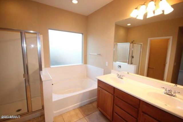 5118 W Molly Lane, Phoenix, AZ 85083