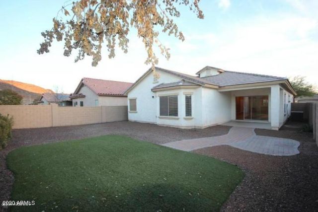 5118 W Molly Lane, Phoenix, AZ 85083