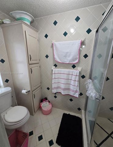 1061 SW 131 PL, Miami, FL 33184