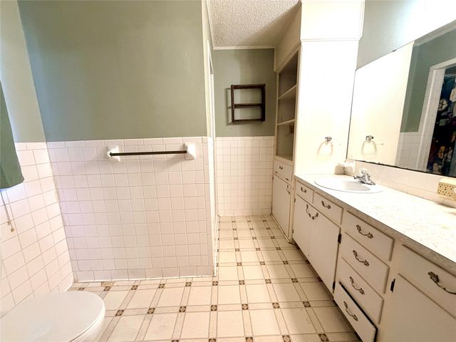 1303 Hanna Valley Road, Goldthwaite, TX 76844