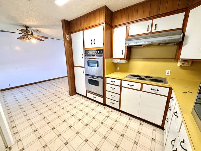 1303 Hanna Valley Road, Goldthwaite, TX 76844