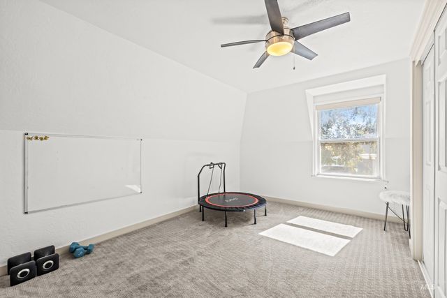203 Melba Dr, Nampa, ID 83686