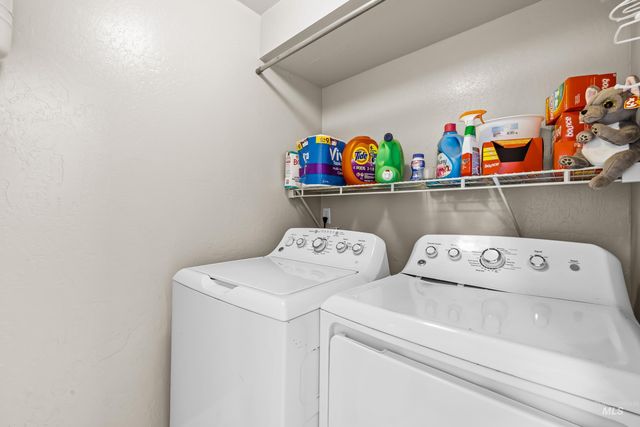 203 Melba Dr, Nampa, ID 83686