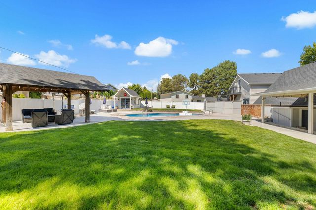 203 Melba Dr, Nampa, ID 83686