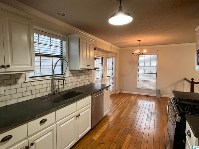 1533 SHAGBARK CIRCLE, Birmingham, AL 35235