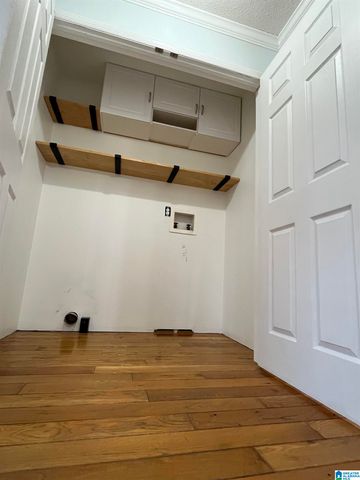 1533 SHAGBARK CIRCLE, Birmingham, AL 35235