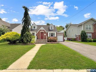 11-02 Charles Street, Fair Lawn, NJ 07410