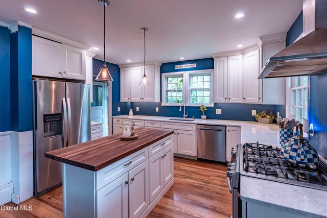 63 Brunswick Road, Troy, NY 12180