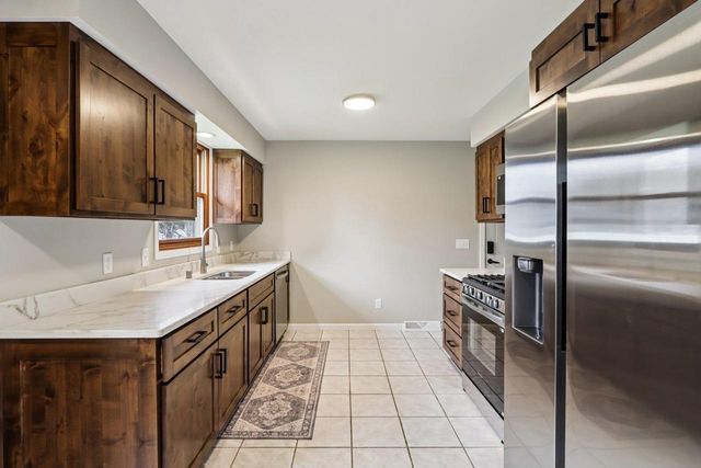 543 Sycamore Street, Sauk City, WI 53583