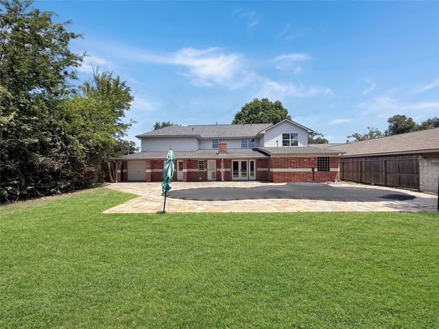 4319 Woodvalley Drive, Houston, TX 77096