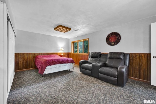 4419 W LYNNHURST Drive, Peoria, IL 61615